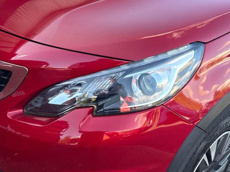 2018 Peugeot 2008 1.2 PureTech Allure 5dr HATCHBACK PETROL Manual