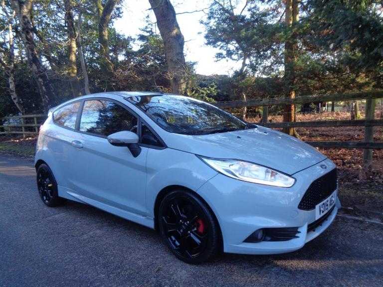 2015 Ford Fiesta 1.6 EcoBoost ST-3 3dr HATCHBACK Petrol Manual