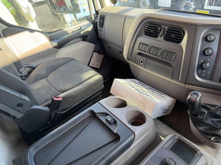 2021 DAF LF-260 SKIP LOADER