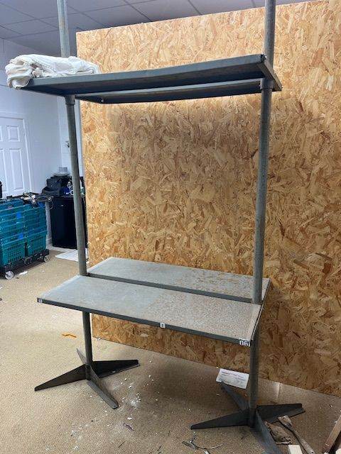 Racking - Shelving Large quantity