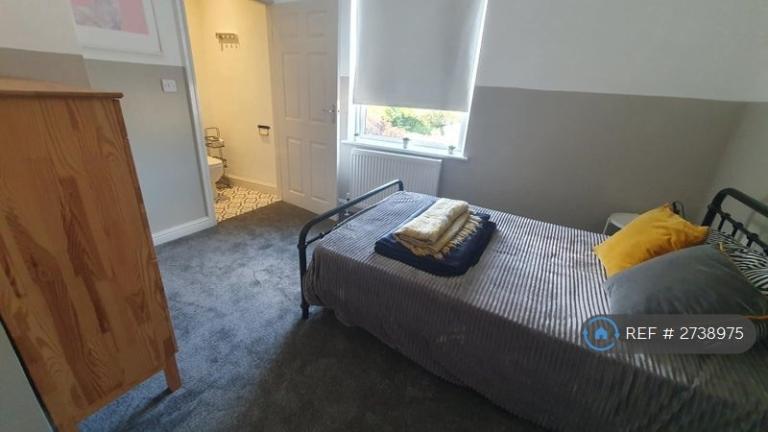 1 bedroom in Worsley Road, Eccles, Manchester, M30 (#2738975)