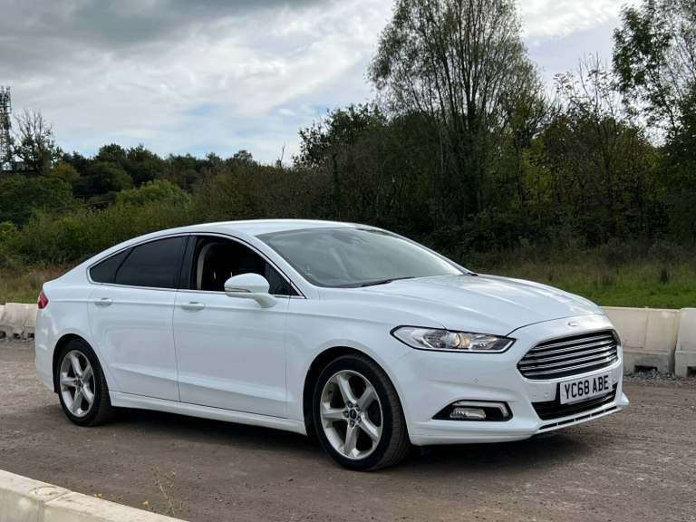 2019 Ford Mondeo 2.0 TDCi Titanium Edition 5dr Powershift HATCHBACK Diesel Automatic