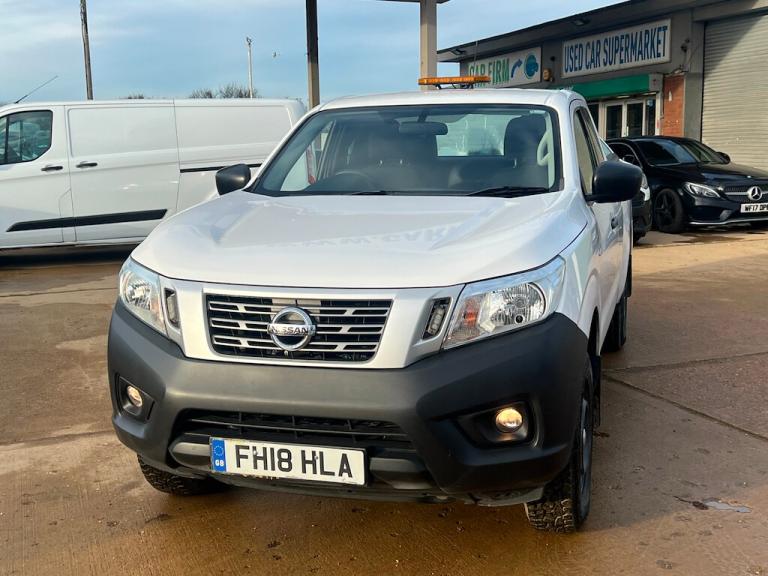 2018 Nissan Navara 2.3 dCi Visia King Pickup Extended Cab 4dr Diesel Manual 4WD Euro 6 (s/s) ( Pi...