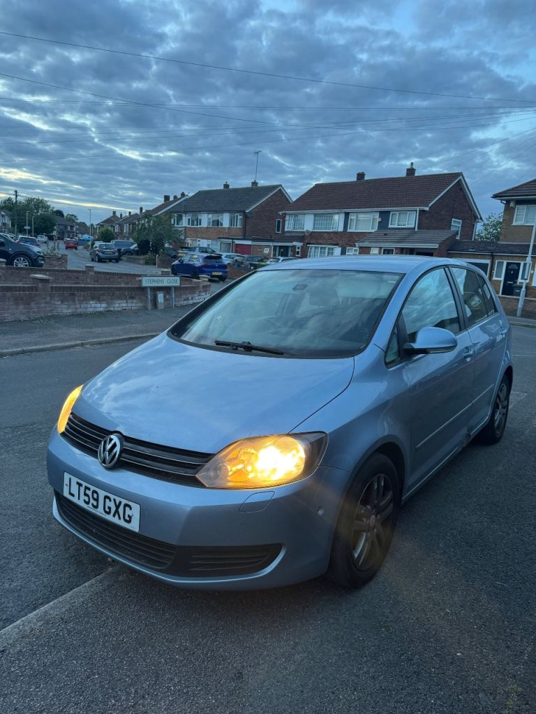 Volkswagen, GOLF PLUS, Hatchback, 2009, Semi-Auto, 1968 (cc), 5 doors