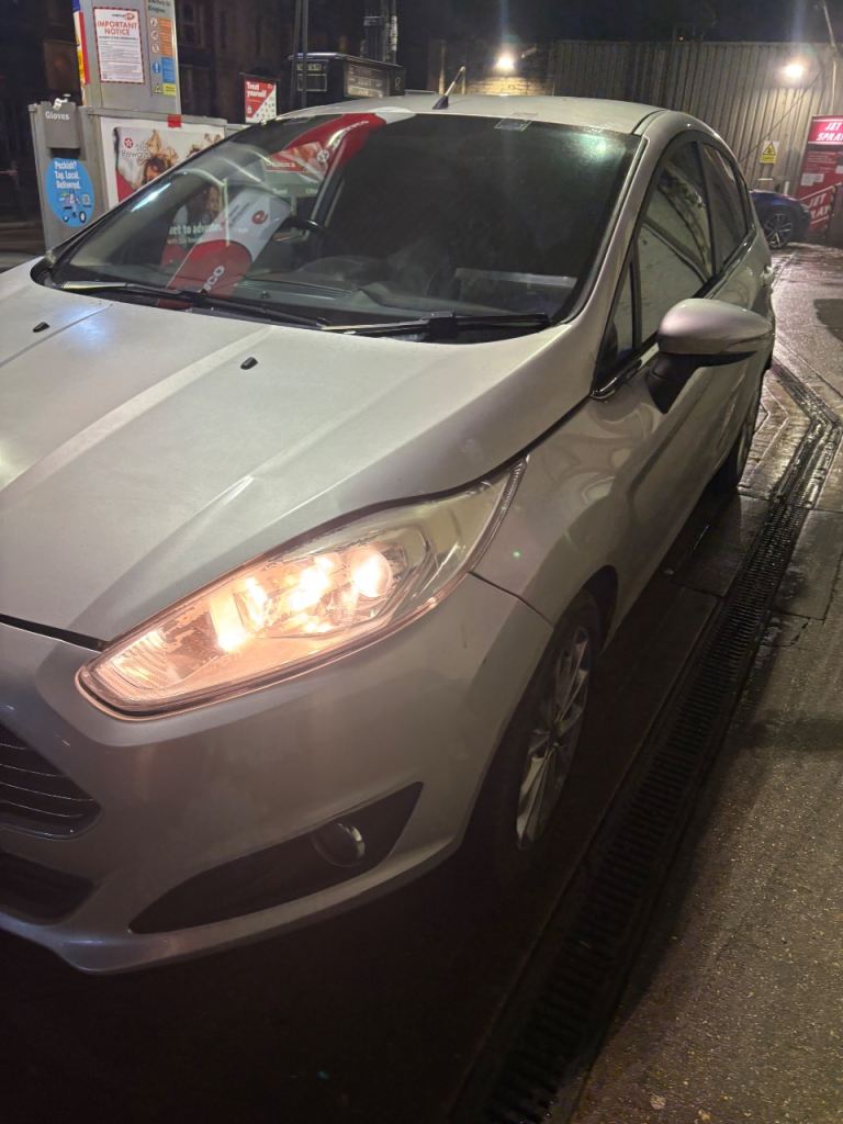 Ford, FIESTA, Hatchback, 2017, Manual, 998 (cc), 5 doors