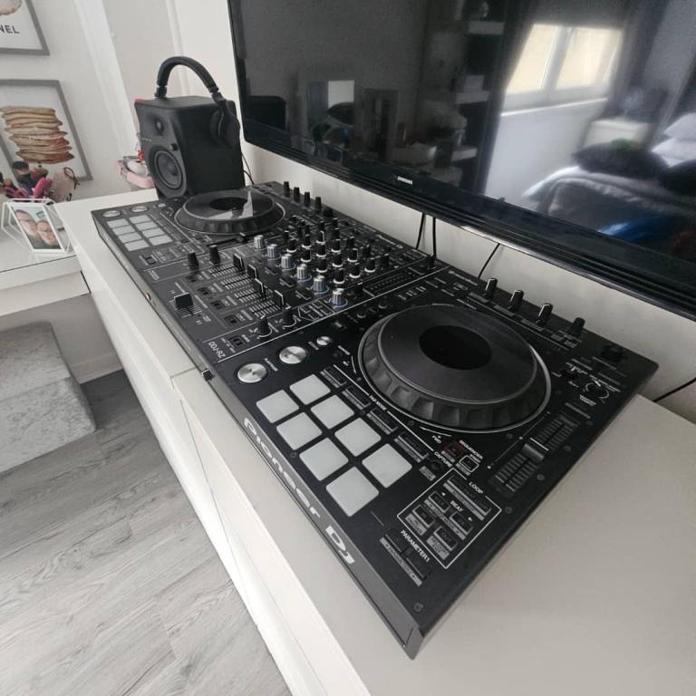 Pioneer ddj RZ