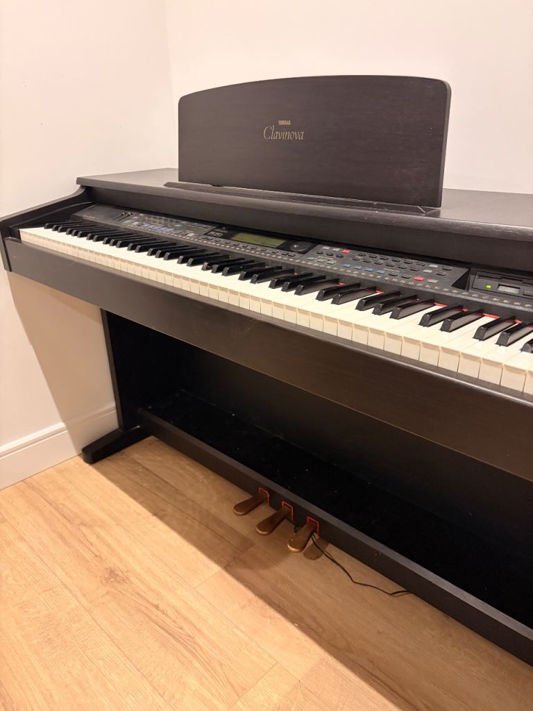 Yamaha Clavinova Digital Piano – 88 Weighted Keys with 3 Pedals