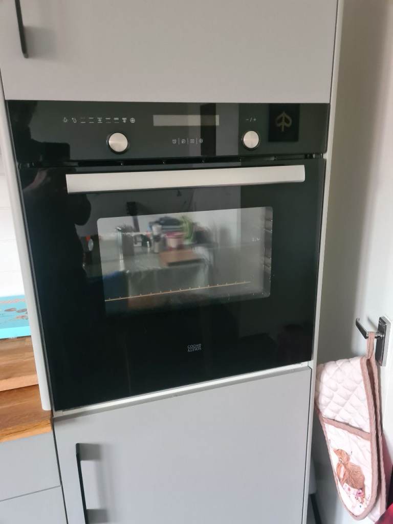Cooke & Lewis built in single oven electric 
