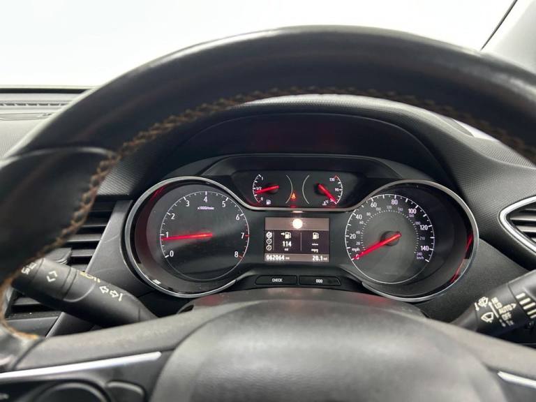 2018 Vauxhall Crossland X 1.2 Elite SUV 5dr Petrol Manual Euro 6 (81 ps) HATCHBACK Petrol Manual