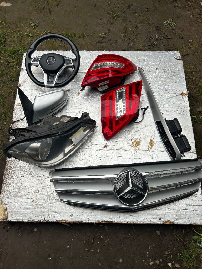 Mercedes Benz AMG estate 2013 parts job lot 