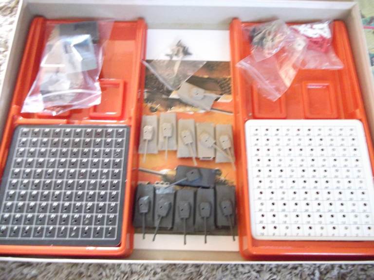 Vintage Milton Bradley Tank Battle 1976 and Cluedo 1975 Board Games