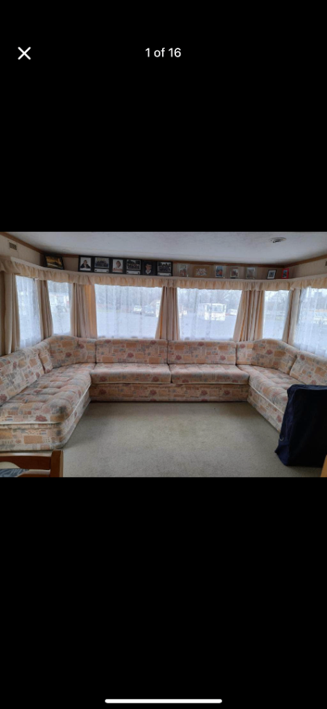 Mobile home to rent in Horley 