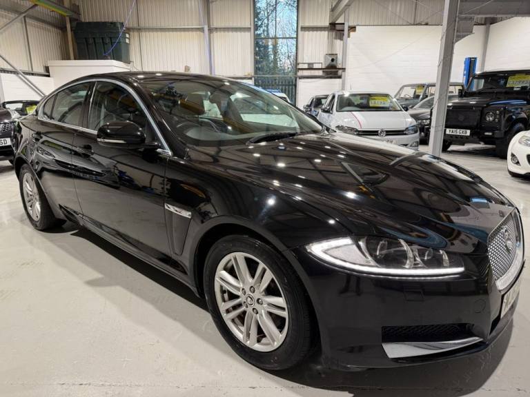 2012 Jaguar XF 2.2d Luxury Saloon 4dr Diesel Auto Euro 5 s/s 163 ps Great Spec Low Miles  Saloon ...