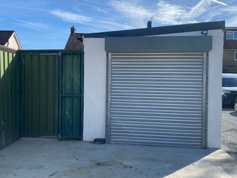 Workshop to rent