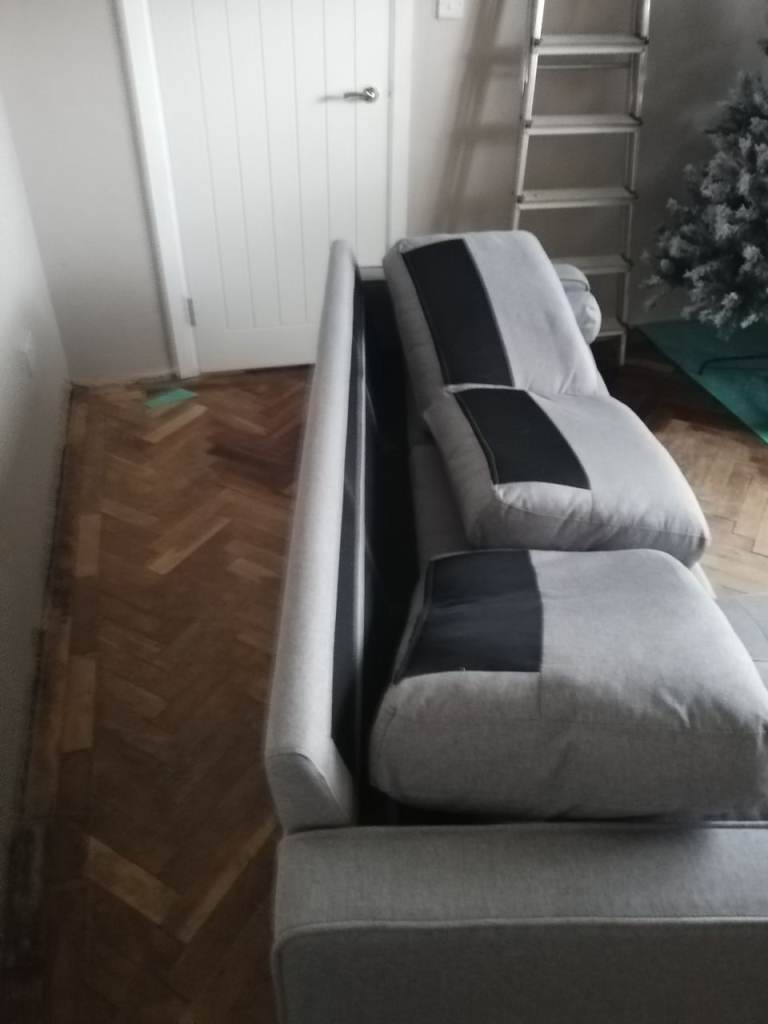 Corner Sofa/chaise lounge 