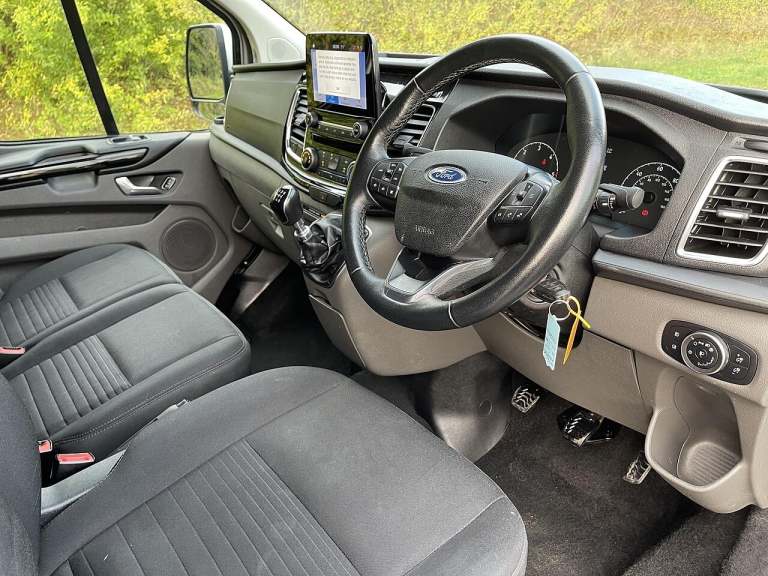 2022 Ford Transit Custom 2.0 320 EcoBlue Limited Crew Van L2 H1 Euro 6 (s/s) 5dr (6 Seat) PANEL V...