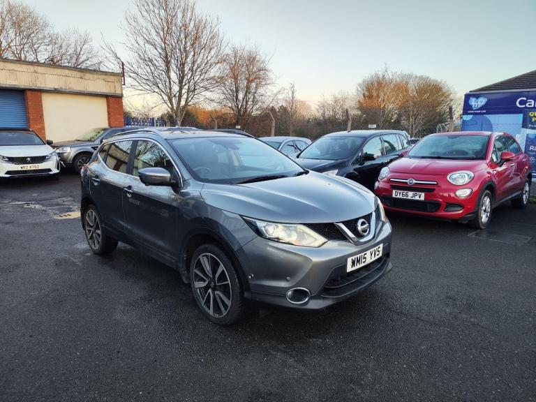 2015 Nissan Qashqai 1.6 dCi Tekna 5dr Xtronic HATCHBACK DIESEL Automatic