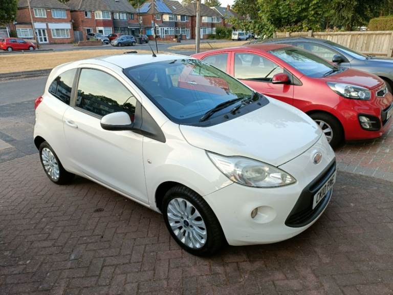 Perfect 1st Car 2010 Ford KA Zetec 1.2 Low Miles Full MOT 6/7/2027 £35 Tax Service History!!!
