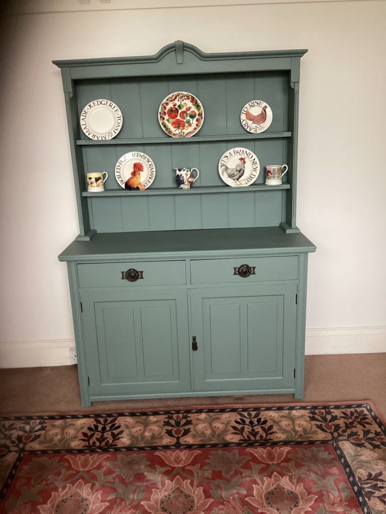 Vintage  solid oak dresser 