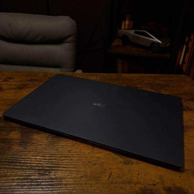 LG gram SuperSlim Laptop