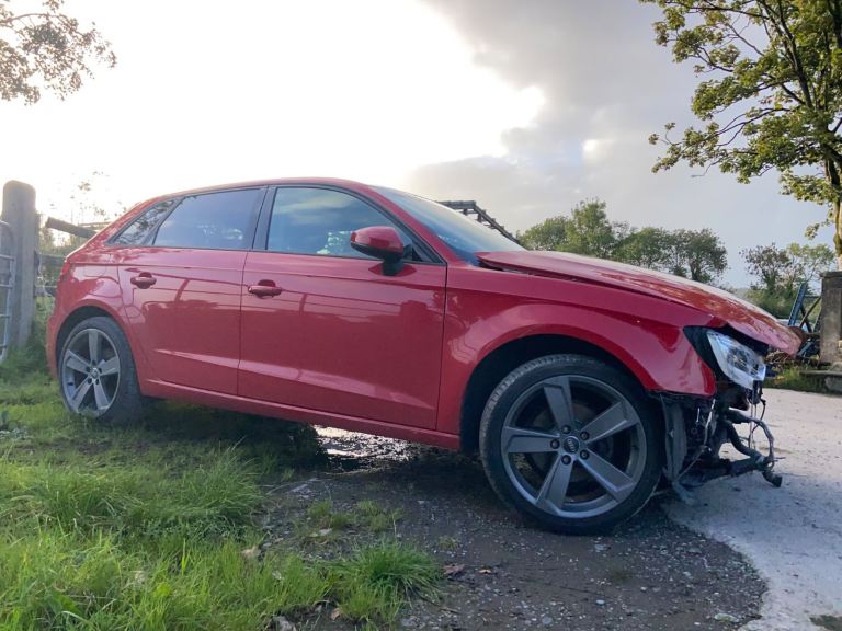 2016 Audi A3 breaking for Partsn