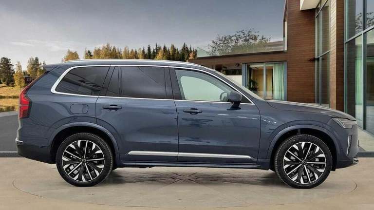  Volvo XC90 2.0 B5 MHEV Ultra Bright Auto 4WD Euro 6 (s/s) 5dr Petrol/Electric Hybrid Automatic