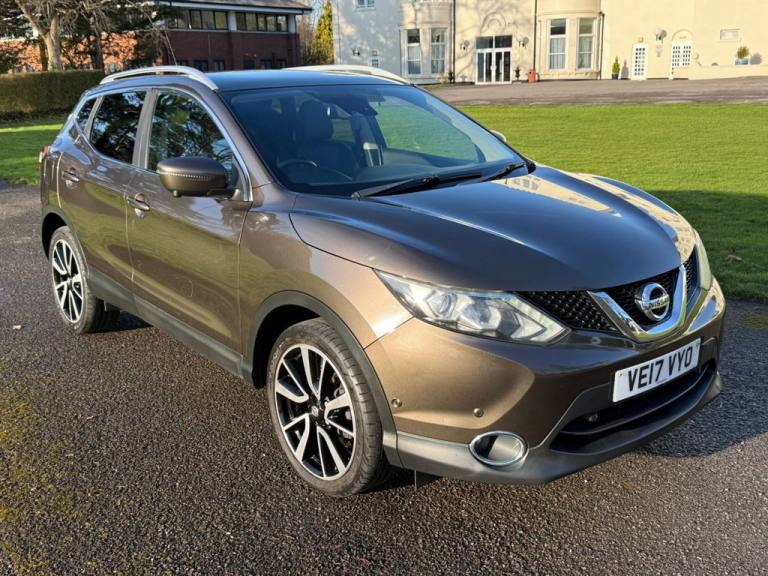 2017 Nissan Qashqai 1.6 DIG-T Tekna SUV 5dr Petrol Manual 2WD Euro 6 (s/s) (163 ps) Petrol Manual