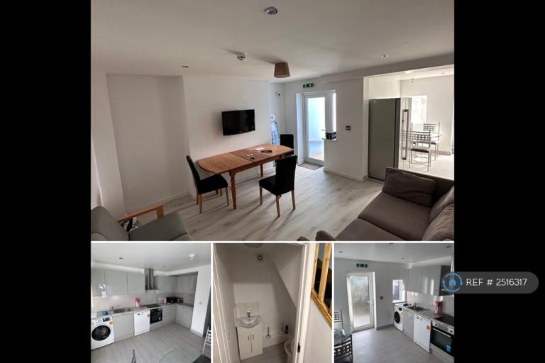 2 bedroom house in Wargrave Road, Newton-Le-Willows, WA12 (2 bed) (#2516317)