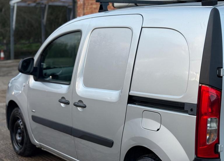 2016 Mercedes-Benz Citan 1.5 109 CDI BlueEfficiency L2 Euro 6 (s/s) 5dr Diesel