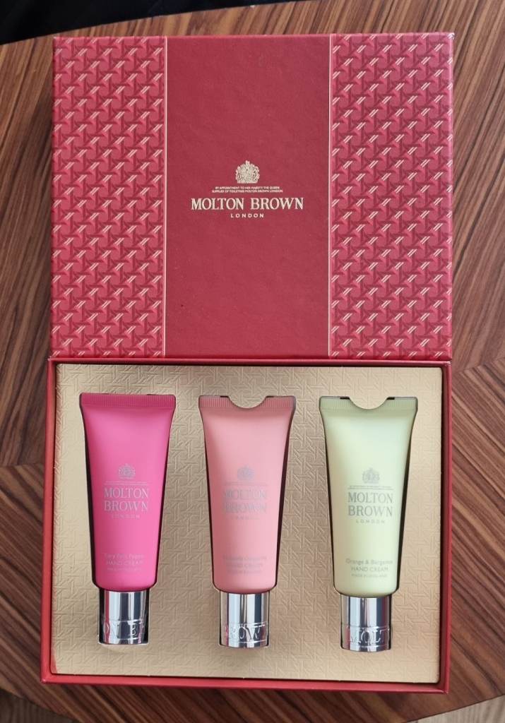Molton Brown Hand Cream Set & Beauty and Makeup Bundle - Unused - £22
