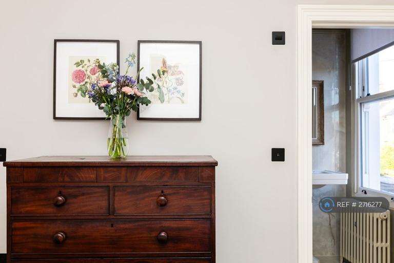 5 bedroom house in Ellington Road, Ramsgate, CT11 (5 bed) (#2716277)