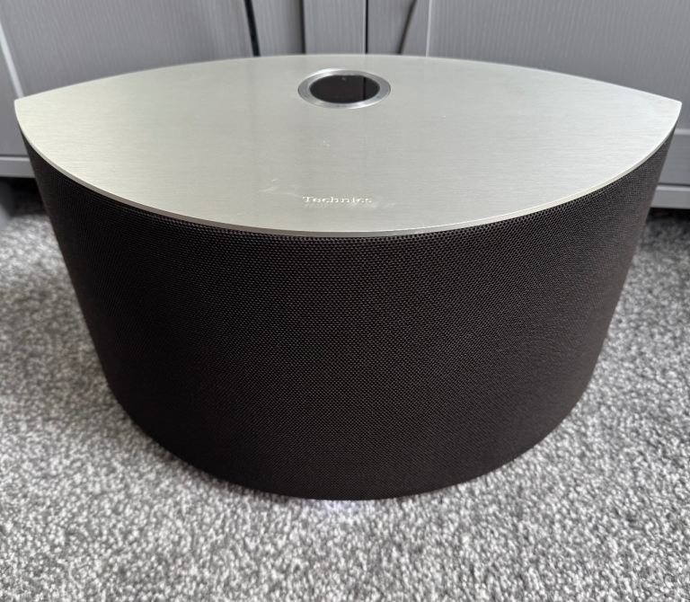 Technics SC-C50 wireless speaker 