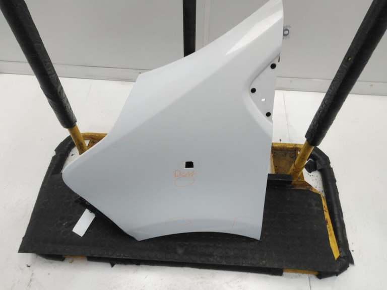 Renault Trafic Front Wing N/S 2014-2024 Ov369 - Ice White Unknown Van Lh