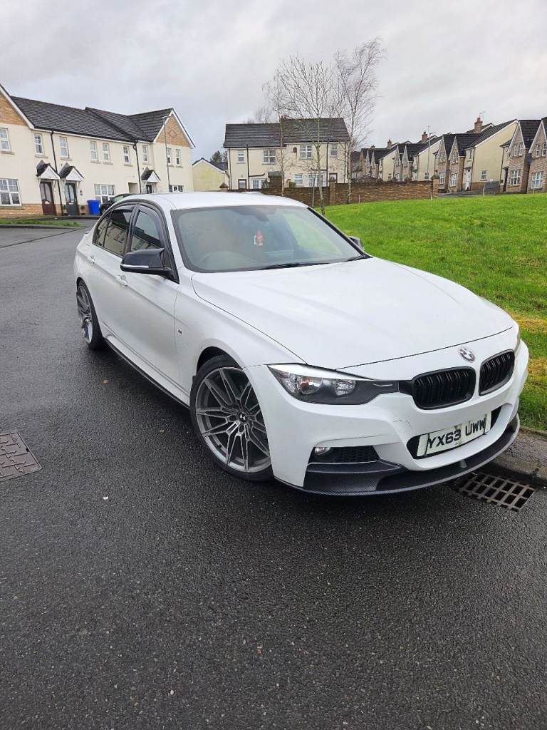 BMW, 3 SERIES, Saloon, 2013, Manual, 1995 (cc), 4 doors