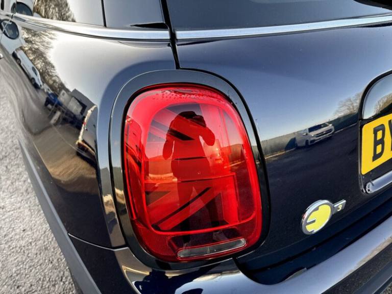 2021 MINI Hatch 135kW Cooper S Level 3 33kWh 3dr Auto HATCHBACK ELECTRIC Automatic