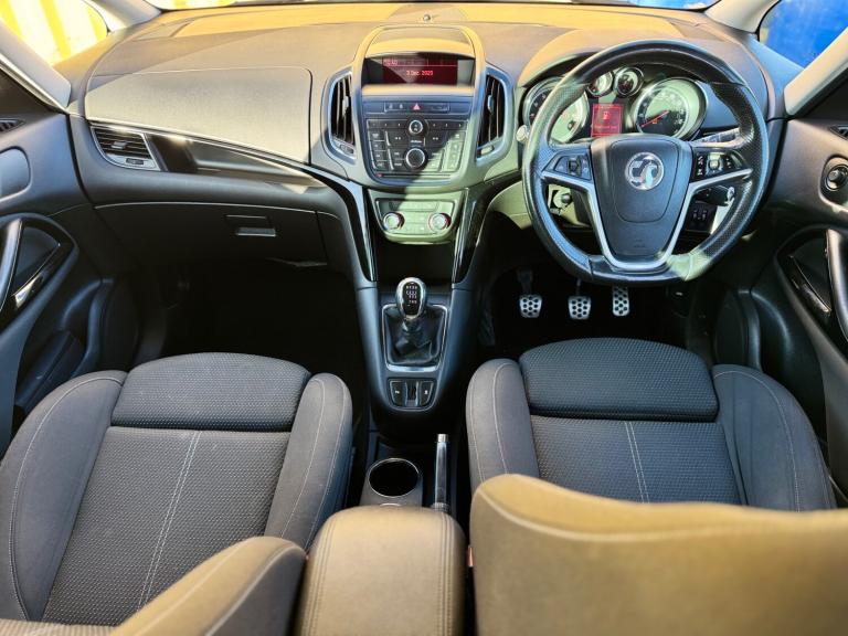 2015 Vauxhall Zafira 1.4T SRi 5dr MPV Petrol Manual