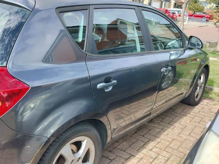 Kia, CEED, Hatchback, 2009, Manual, 1582 (cc), 5 doors