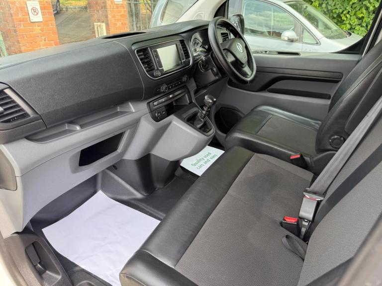 2020 Vauxhall Vivaro 2900 1.5d 100PS Dynamic H1 Van PANEL VAN DIESEL Manual