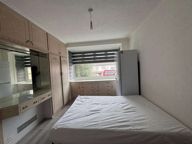 🏠 COMFORTABLE SINGLE ROOM TO RENT IN SEVEN SISTERS 🏡