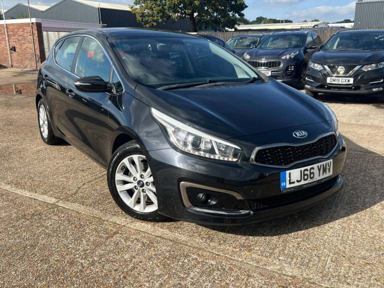 2016 Kia Ceed 1.6 GDi 2 Euro 6 (s/s) 5dr HATCHBACK Petrol Manual