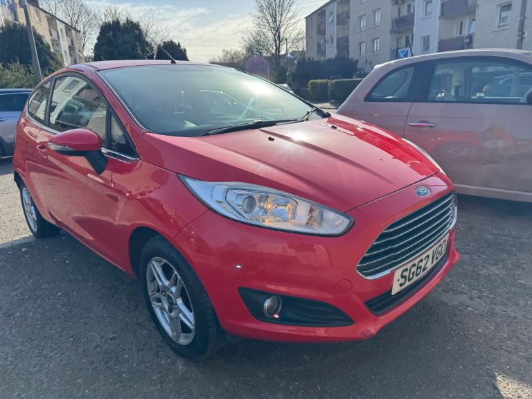 Ford, FIESTA, Hatchback, 2013, Manual, 1241 (cc), 3 doors