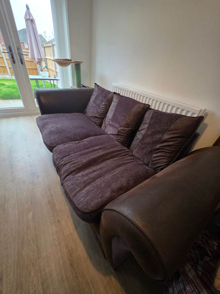 Brown Fabric and Faux Leather Sofa – Good Condition