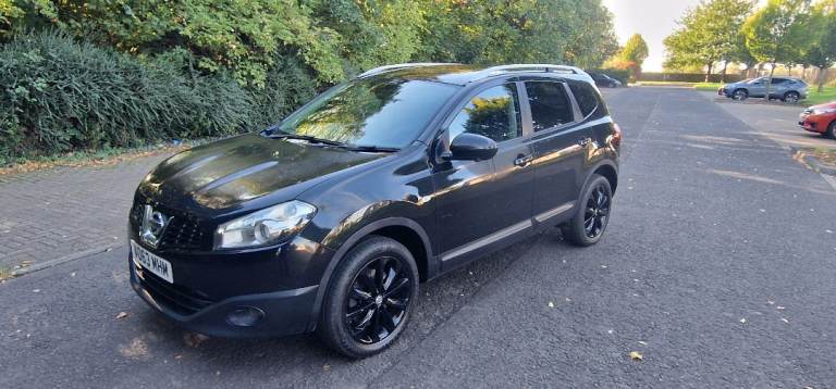 NISSAN QASHQUI+2  4X4 7 SEATER FULL MOT FACTORY BLACK 2013 LOW MILES 