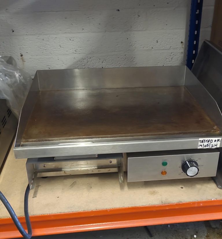 Used Griddle | Delivery Available | Negotiable Prices