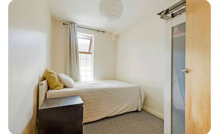 A double box room is available for a single occupant