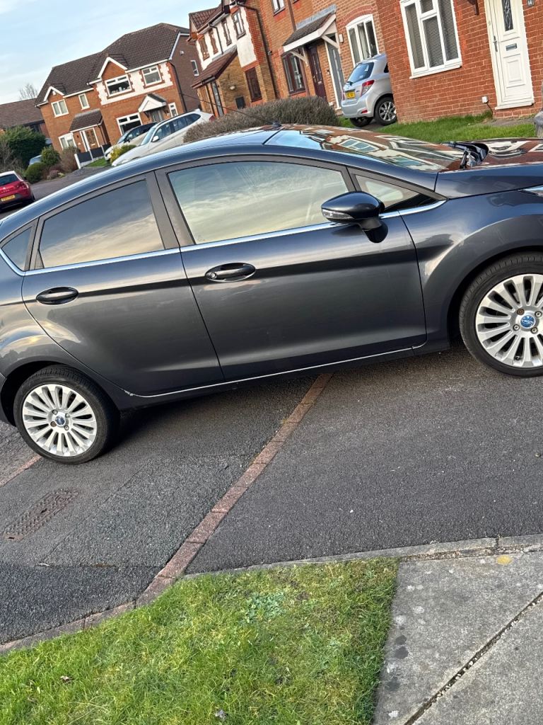 Ford, FIESTA, Hatchback, 2010, Manual, 1596 (cc), 5 doors