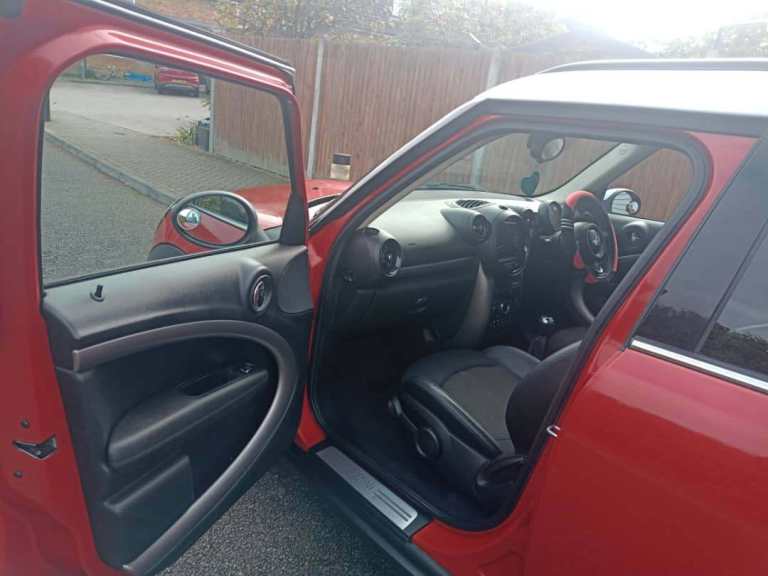 Economical, cheap to Insure 2016 Mini Countryman, Manual, Dielsel