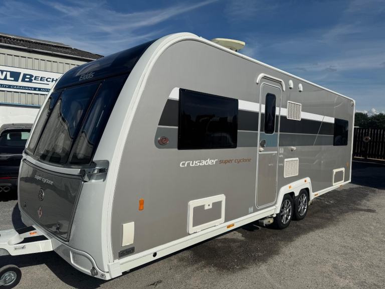 Elddis Crusader Super Cyclone / 4 - TWIN AXLE 2018