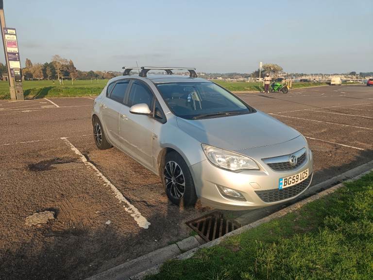 Vauxhall, ASTRA, Hatchback, 2009, Manual, 1598 (cc), 5 doors