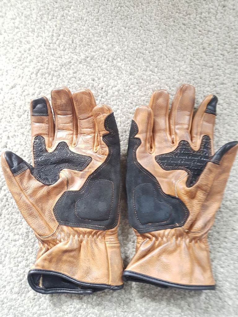 Motorcycle summer gloves 2XL vented and armoured